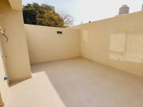 Alquiler departamento 1amb patio cochera ituzaingo