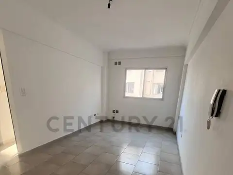 Alquiler departamento dos ambientes con cochera en ramos mejia