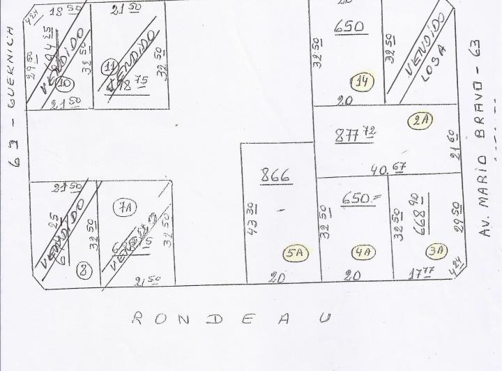 Terreno · 866m²