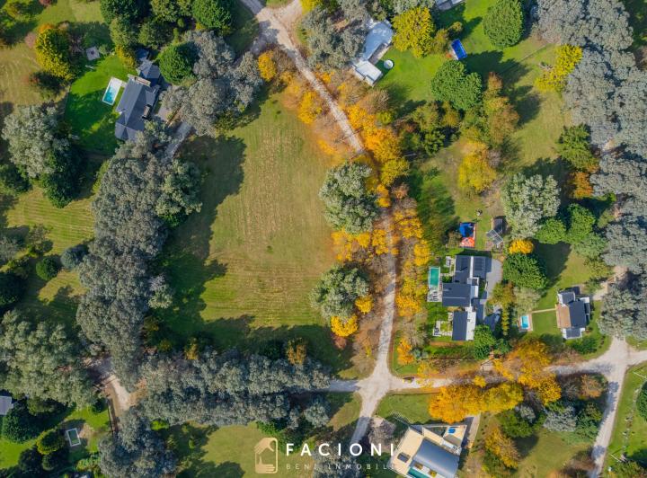 Terreno · 2139m²