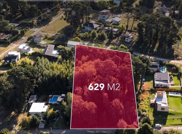 Terreno · 629m²