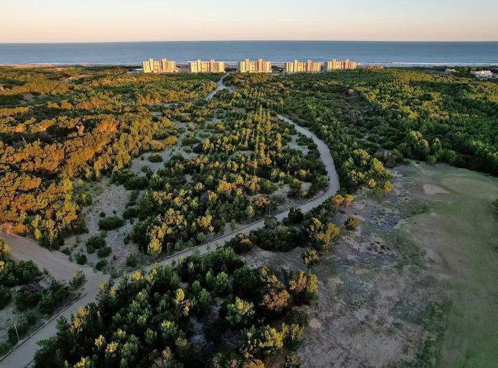 Terreno · 1030m²