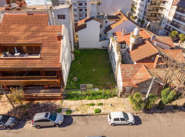 Terreno · 198m²