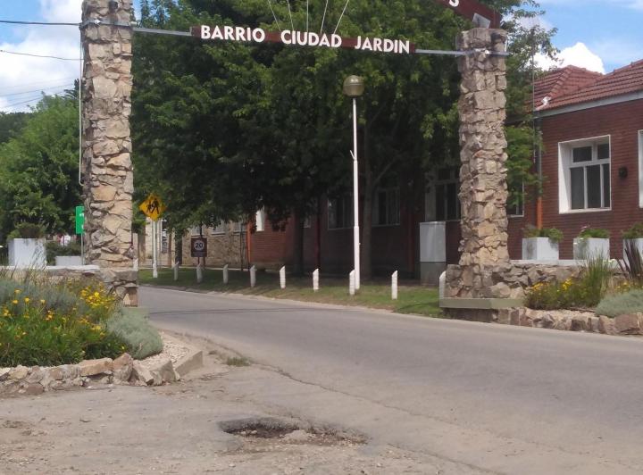 Terreno · 600m²