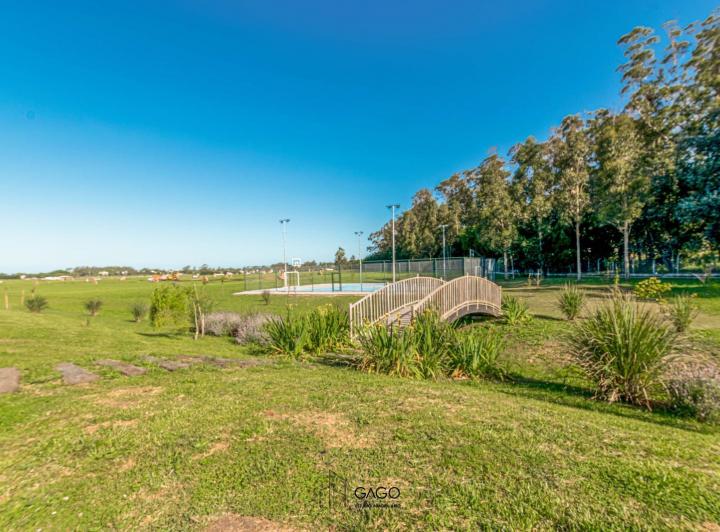 Terreno · 600m²