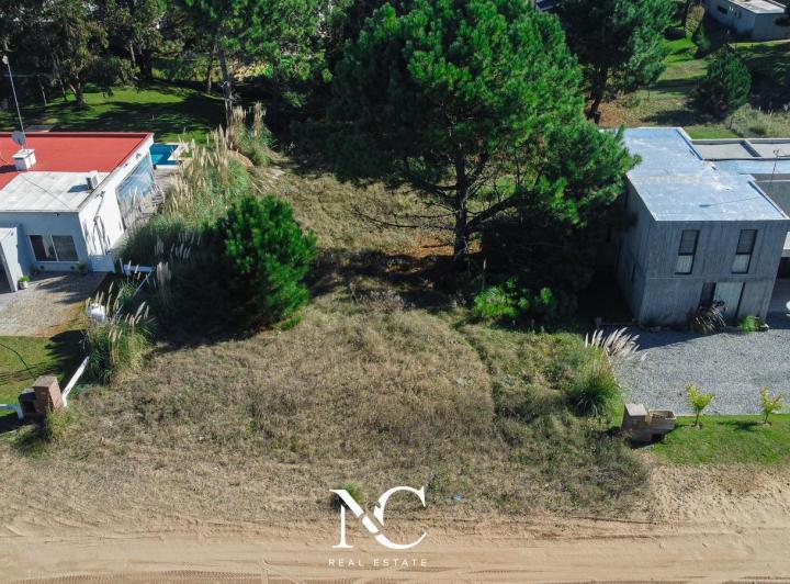 Terreno · 990m²