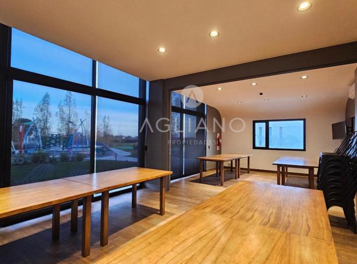 Terreno · 654m²