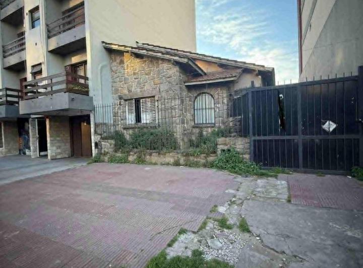 Terreno · 130m²