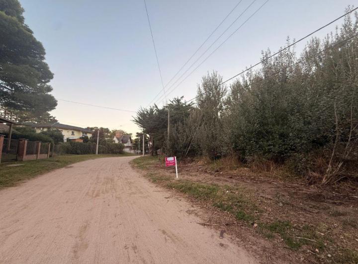 Terreno · 607m²