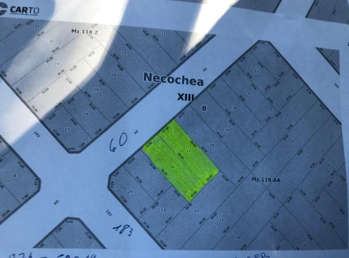 Terreno · 600m²