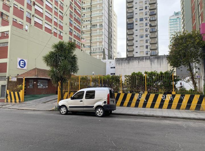 Terreno · 800m²