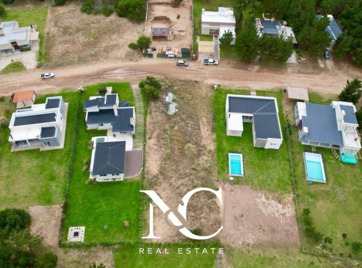Terreno · 990m²