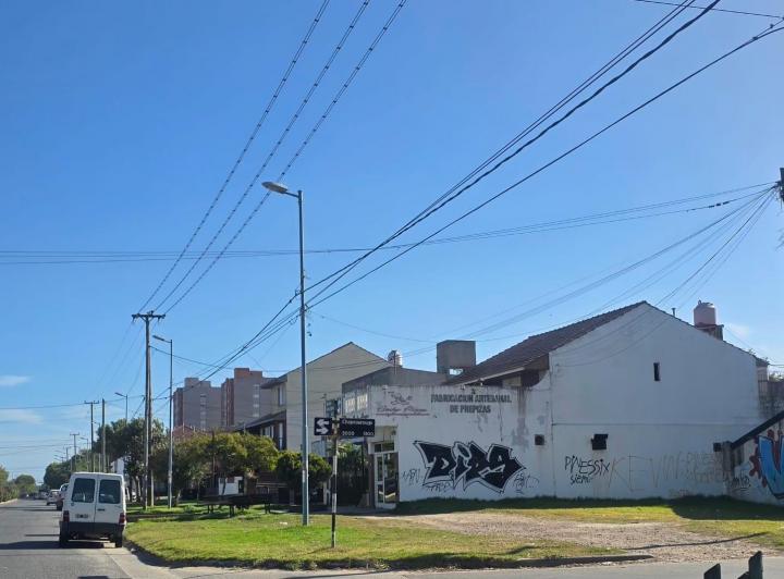 Terreno · 161m²