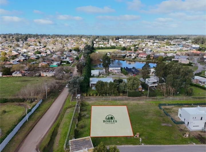 Terreno · 610m²