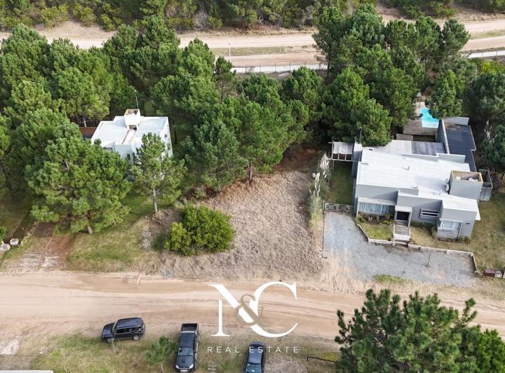 Terreno · 1072m²