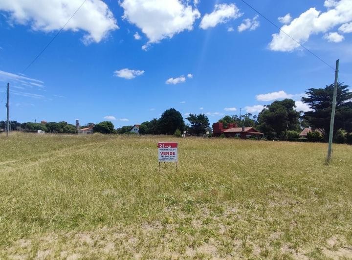 Terreno · 850m²