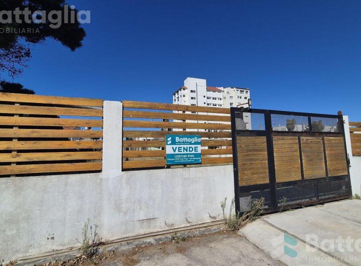 Terreno · 600m²