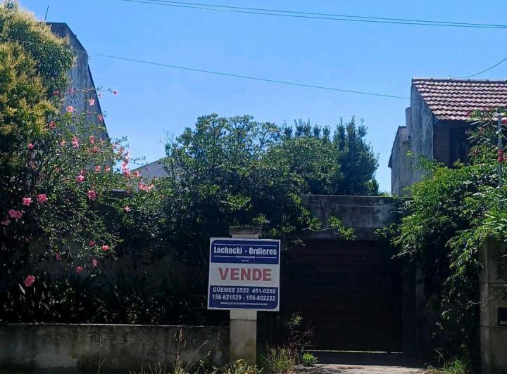 Terreno · 225m²