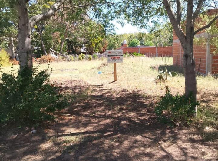 Terreno · 400m²