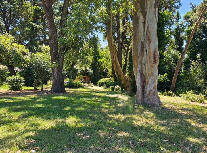 Terreno · 600m²