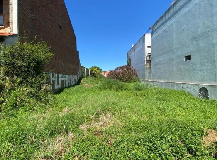 Terreno · 433m²