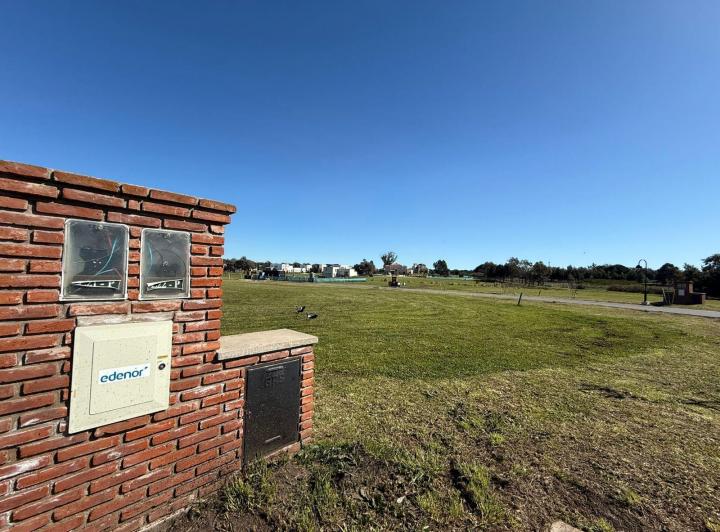 Terreno · 678m²
