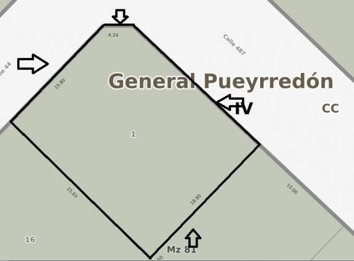 Terreno · 472m²