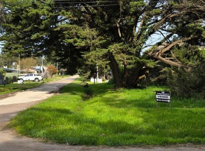 Terreno · 400m²