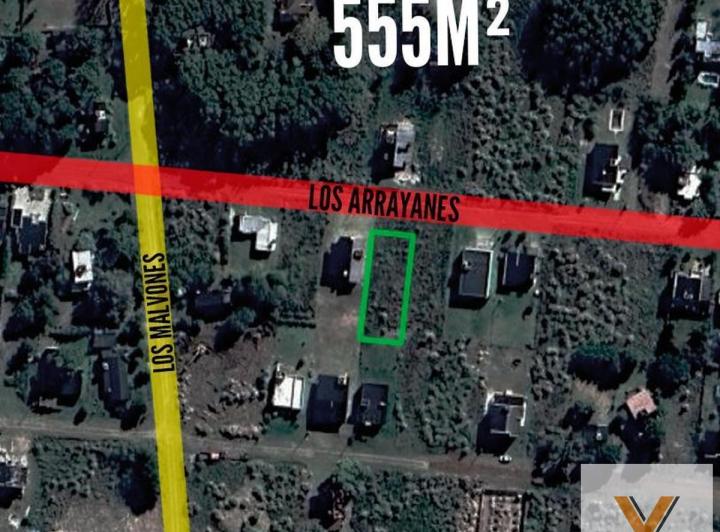 Terreno · 555m²