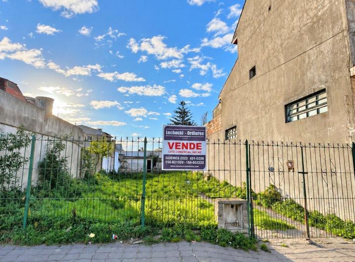Terreno · 360m²