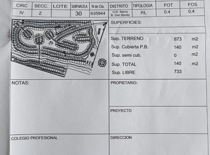 Terreno · 873m²
