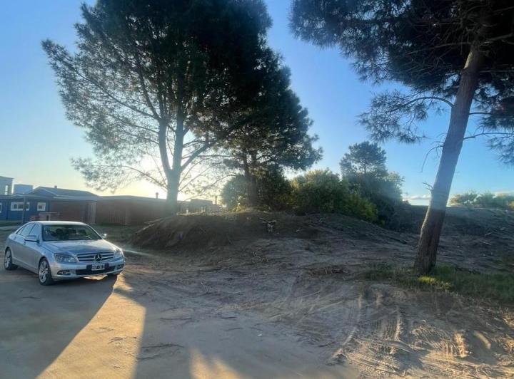 Terreno · 958m²