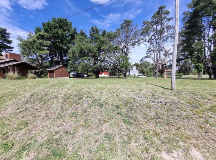 Terreno · 400m²