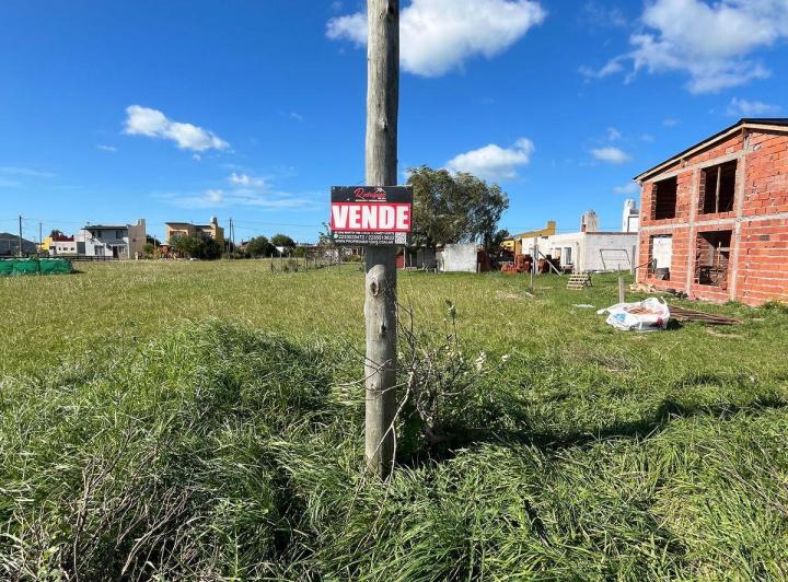 Terreno · 405m²