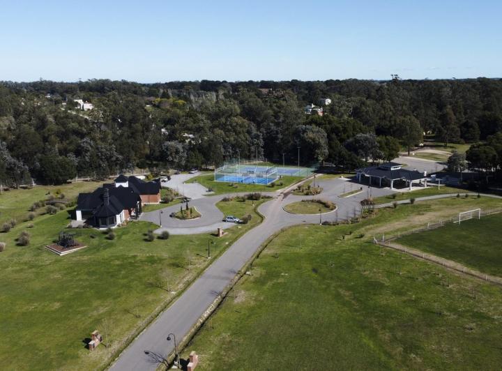 Terreno · 625m²