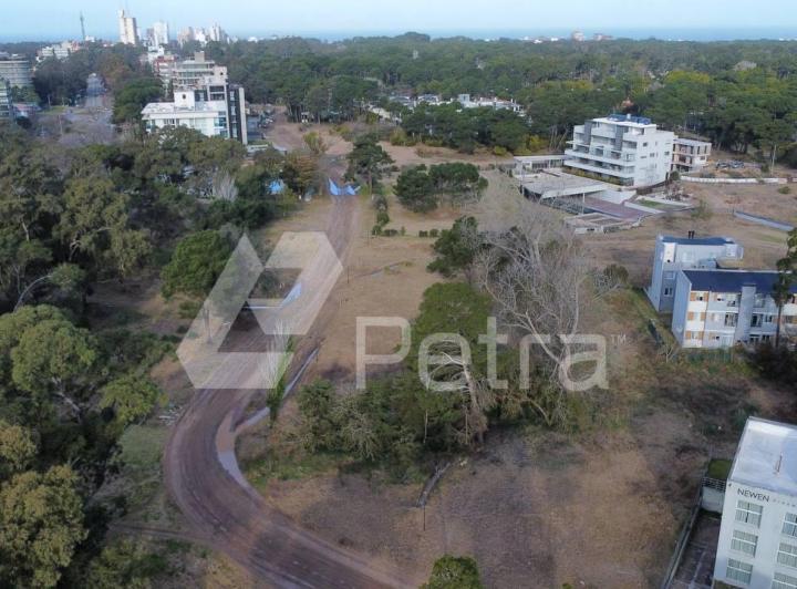 Terreno · 1939m²
