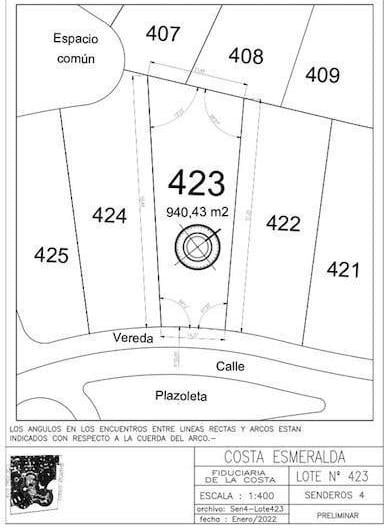 Terreno · 940m²