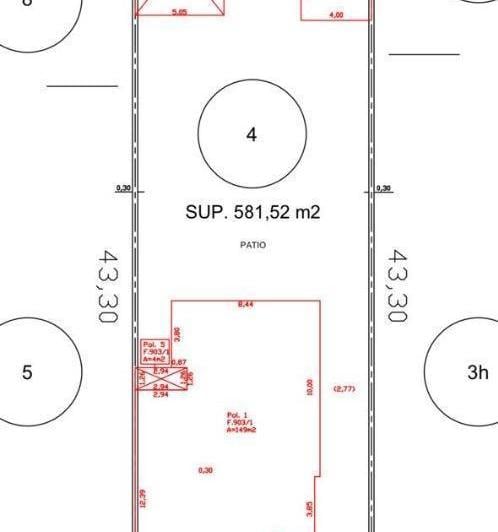 Terreno · 581m²