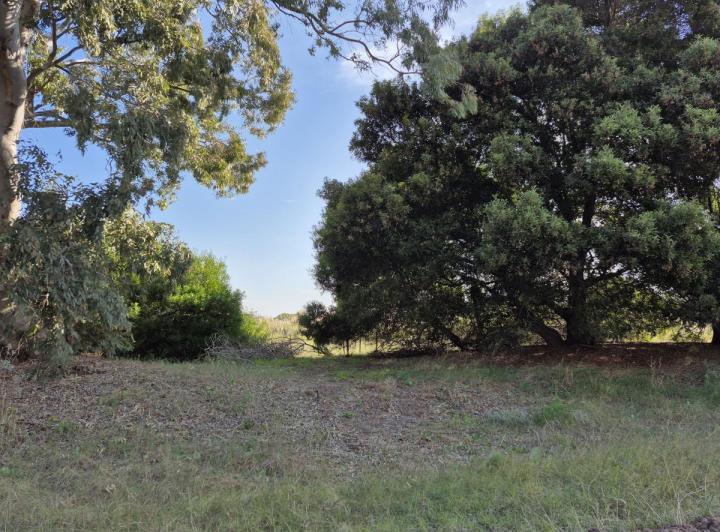 Terreno · 640m²