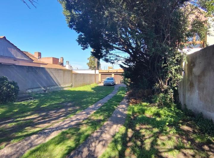 Terreno · 392m²