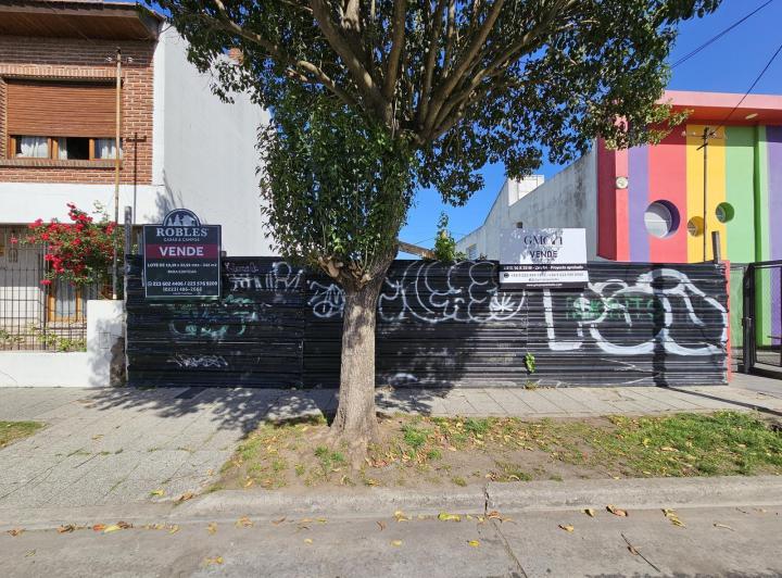 Terreno · 342m²