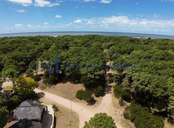 Terreno · 960m²