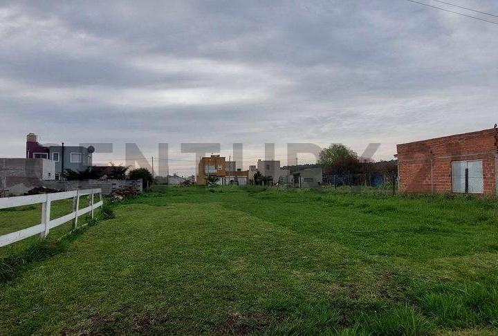 Terreno · 405m²