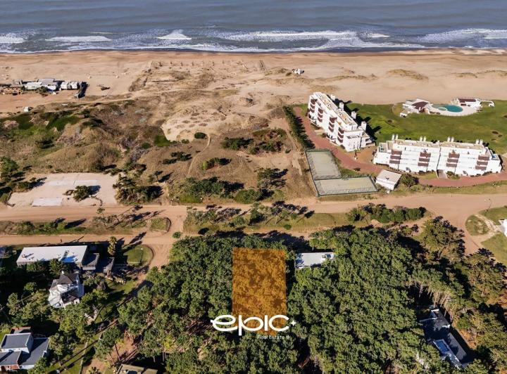 Terreno · 1162m²