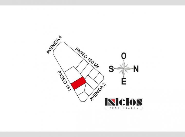Terreno · 900m²