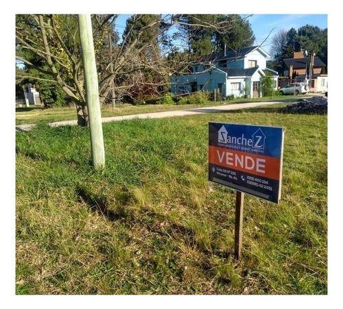 Terreno · 400m²