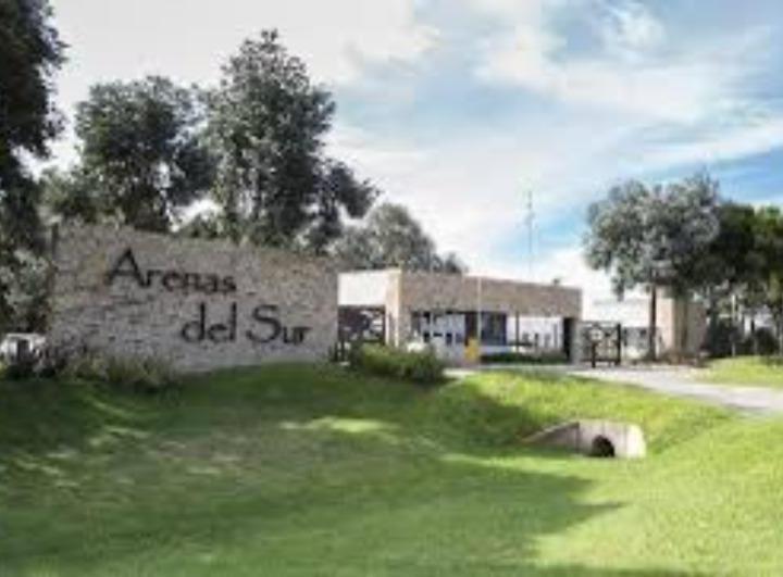 Terreno · 980m²