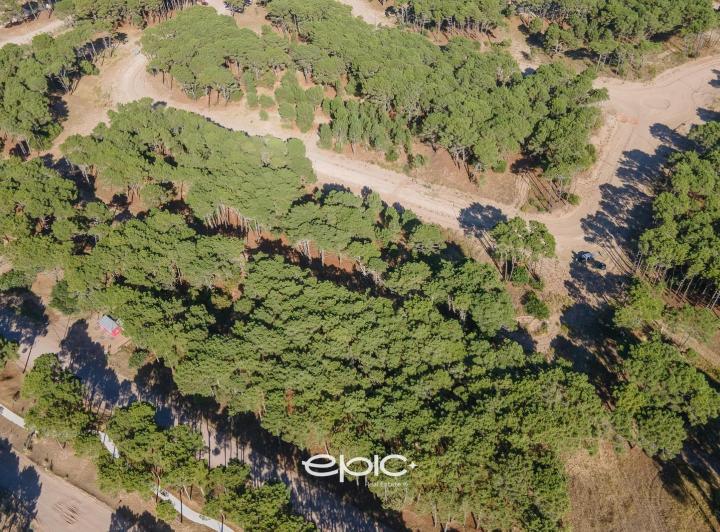 Terreno · 1144m²