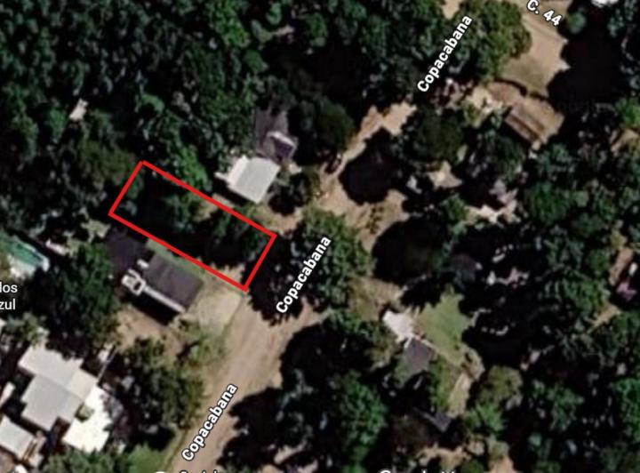 Terreno · 400m²