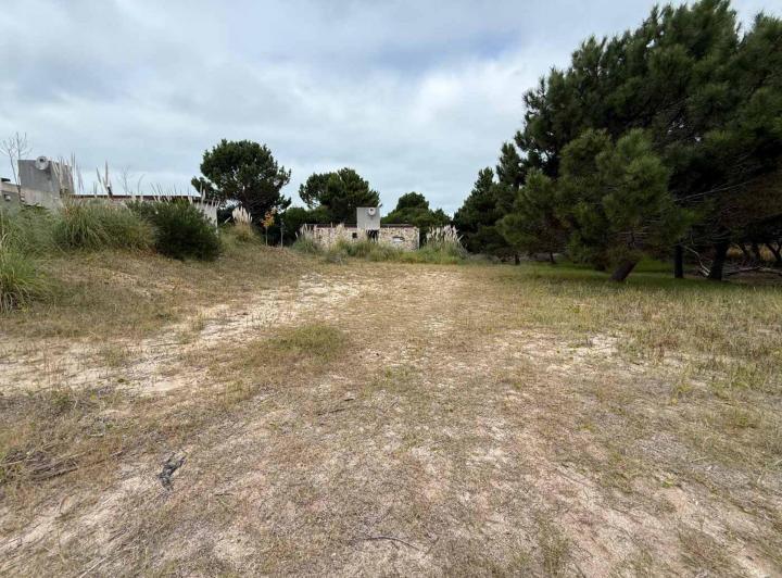 Terreno · 675m²